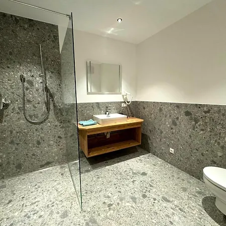 In Stubaital Near Lift, Cleaning Included Apartmán